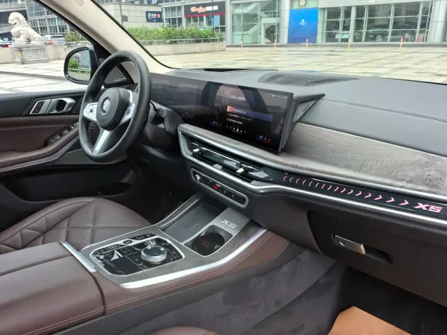 BMW X5 — Фото автомобиля 15