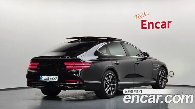 Genesis G80 RG3 — Фото автомобиля 2