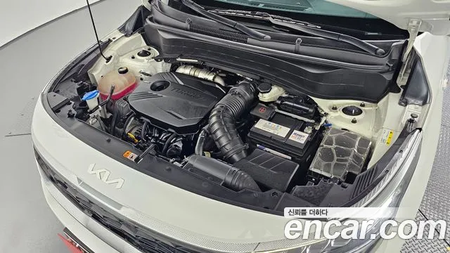 Kia Seltos Seltos Бензин 1.6 турбо 2WD — Фото автомобиля 6