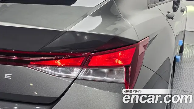 Hyundai AVANTE Новый Avante (CN7) — Фото автомобиля 23