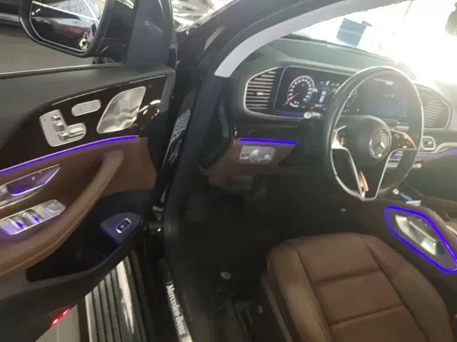 Mercedes-Benz GLE-Class — Фото автомобиля 15