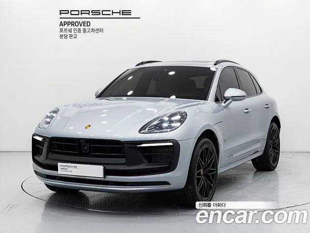 Фотография автомобиля — Porsche Macan