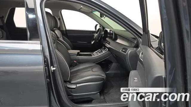 Hyundai Palisade Palisade Дизель 2.2 2WD — Фото автомобиля 23