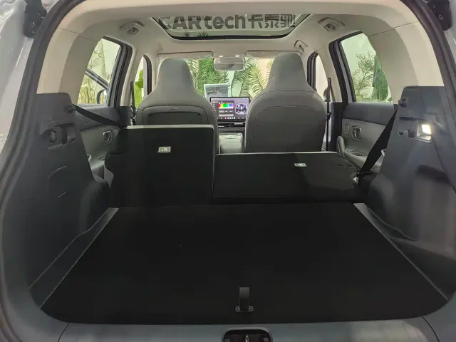 Leapmotor A10 — Фото автомобиля 13