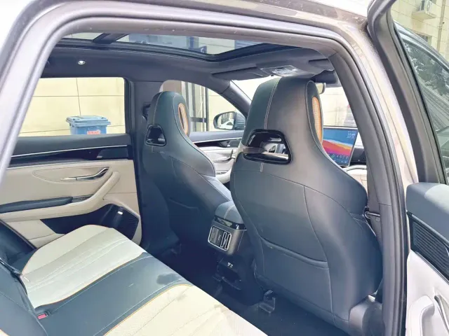 BYD Song PLUS — Фото автомобиля 12