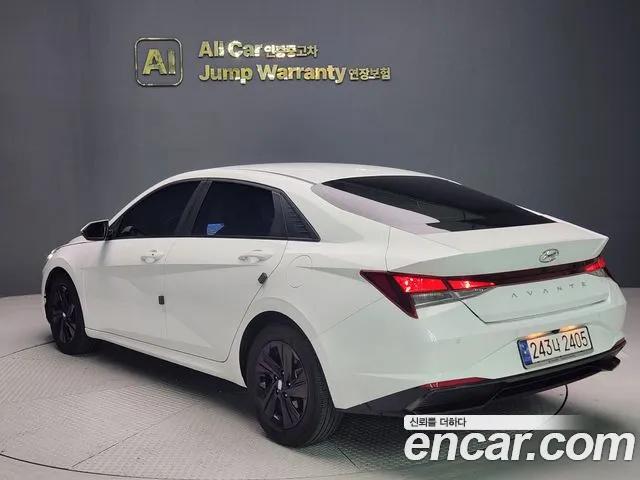 Hyundai Avante CN7 — Фото автомобиля 6