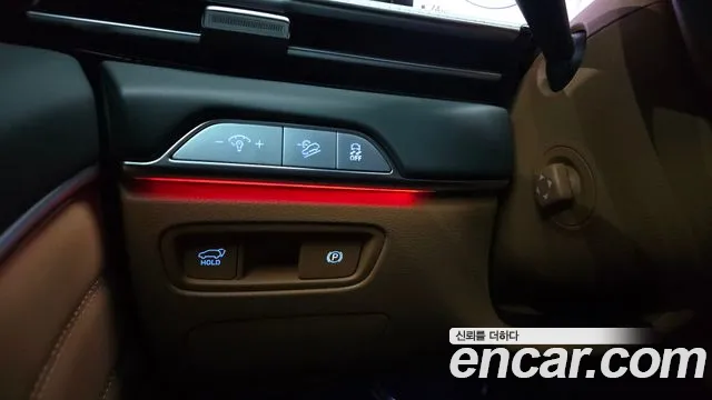 Genesis GV80 — Фото автомобиля 30