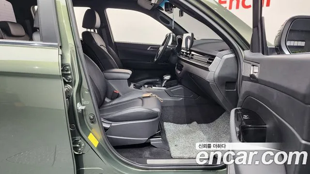 KG_Mobility_Ssangyong Rexton — Фото автомобиля 11
