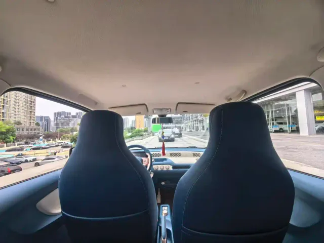 DFSK Mini EV — Фото автомобиля 10