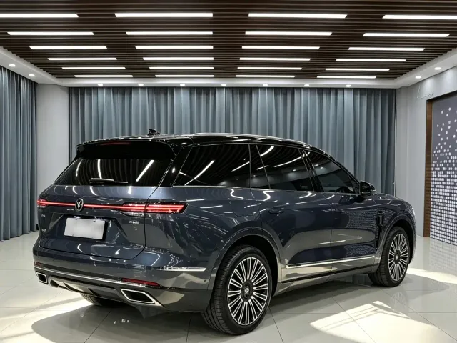 Nio ES8 — Фото автомобиля 3