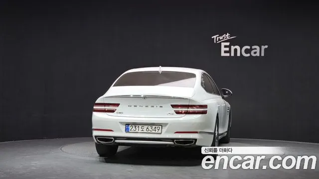 Genesis G80 Бензин 2.5 турбо AWD — Фото автомобиля 4