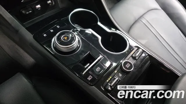Kia K5 Generation 3 — Фото автомобиля 12