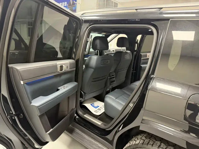 BYD FangChengBao Titanium 7 — Фото автомобиля 10