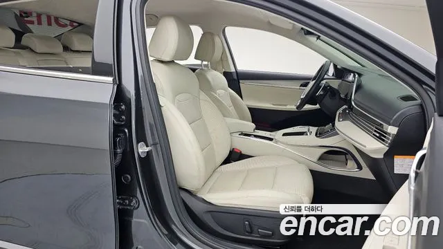 Hyundai Grandeur — Фото автомобиля 11