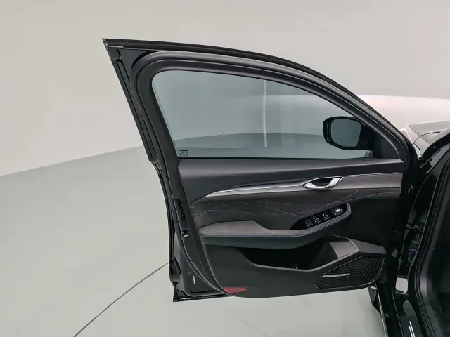 Geely Xingrui — Фото автомобиля 11