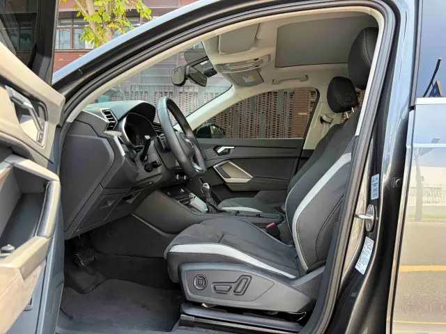 Audi Q3 — Фото автомобиля 6