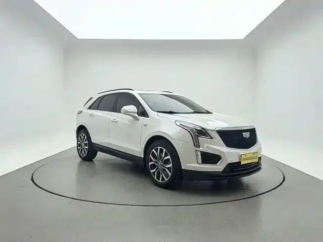 Cadillac XT5 — Фото автомобиля 3