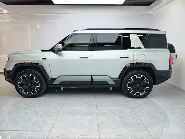 BYD FangChengBao Leopard 8 — Фото автомобиля 14