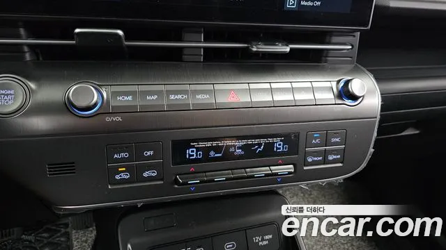 Hyundai Kona Kona (SX2) Бензин 2.0 2WD — Фото автомобиля 30