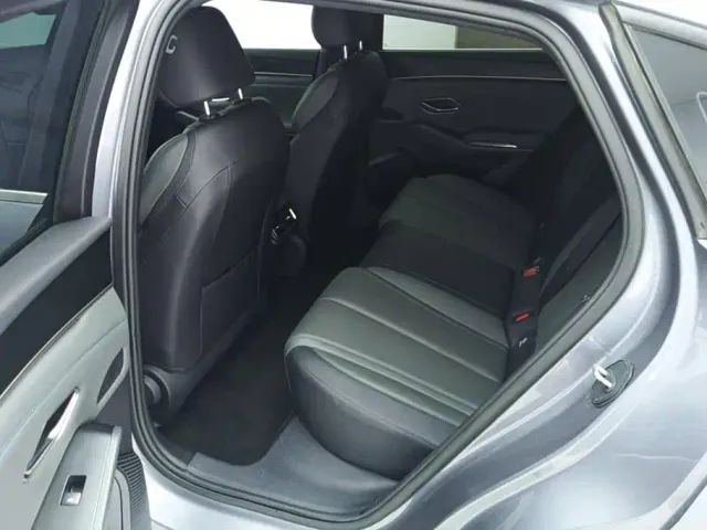BYD Qin L — Фото автомобиля 11