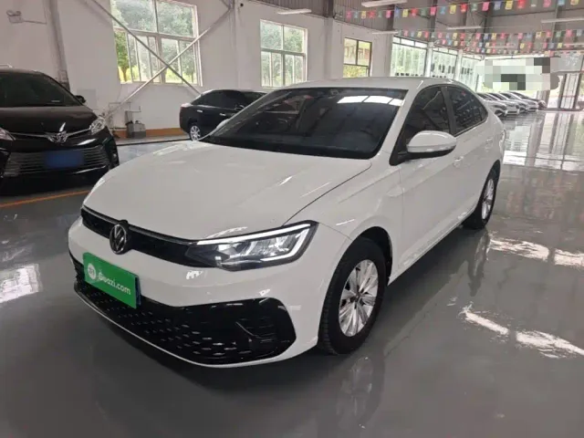 Фотография автомобиля — Volkswagen Lavida
