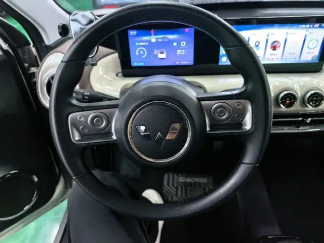 Wuling Bingo — Фото автомобиля 10