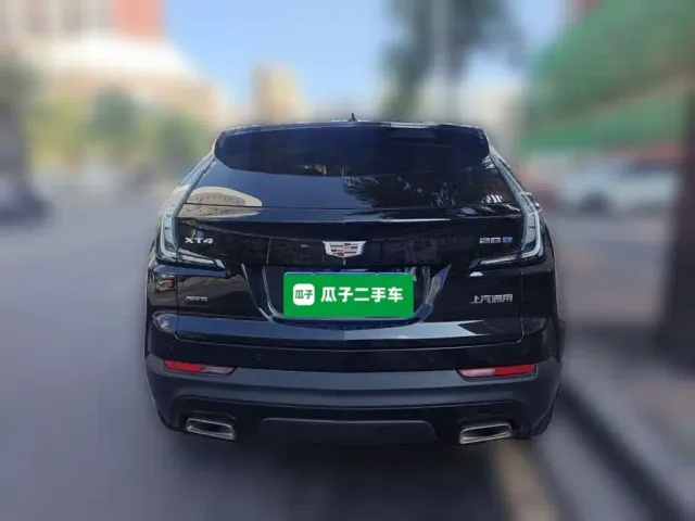 Cadillac XT4 — Фото автомобиля 3