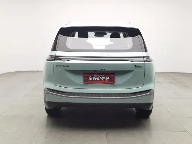 GAC Aion Y — Фото автомобиля 4