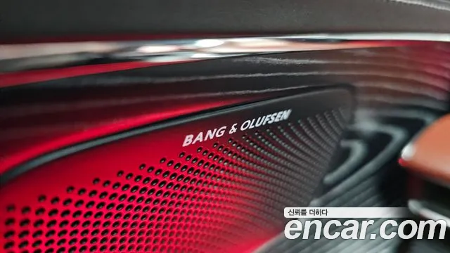 Genesis G90 Бензин 3.5 турбо AWD — Фото автомобиля 27