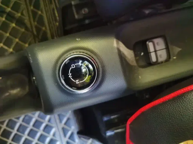 Wuling Motors Wuling Zhiguang NEV 2025 Model 305km Base Version — Фото автомобиля 10