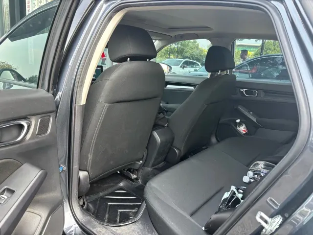 Honda Civic — Фото автомобиля 5