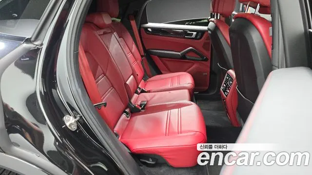 Porsche Cayenne PO536 — Фото автомобиля 18