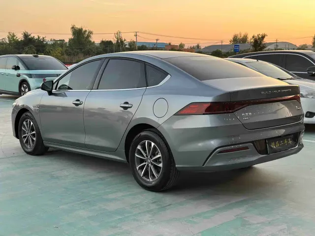 BYD Qin PLUS — Фото автомобиля 7