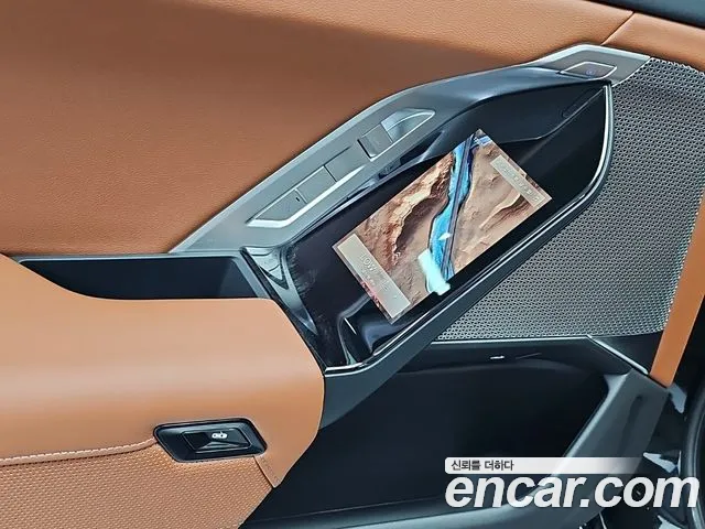 BMW 7 Series G70 — Фото автомобиля 15