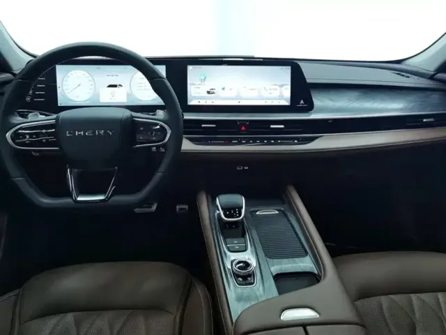 Chery Arrizo 8 — Фото автомобиля 12