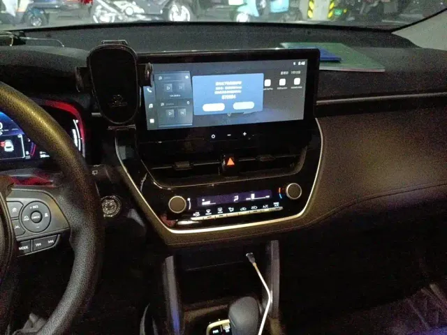Toyota Corolla Cross — Фото автомобиля 5