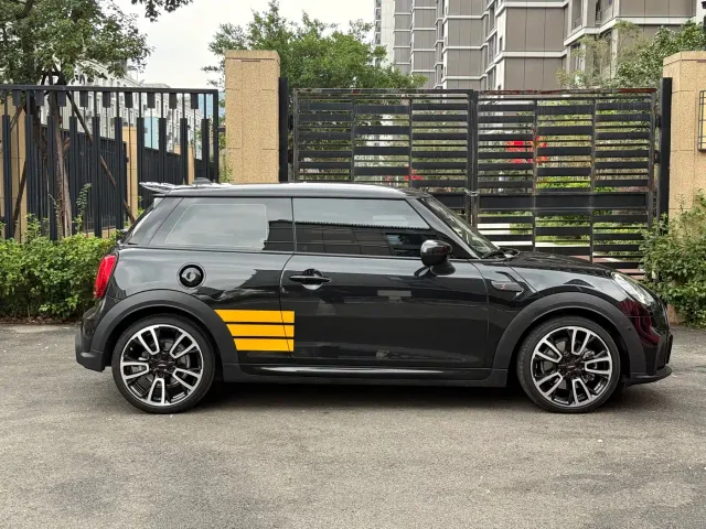 MINI Hatch — Фото автомобиля 4