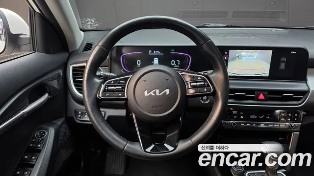 Kia Seltos New — Фото автомобиля 19