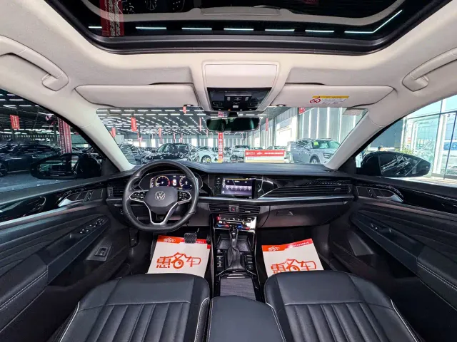 Volkswagen Passat — Фото автомобиля 7