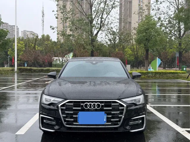 Audi A6L — Фото автомобиля 2