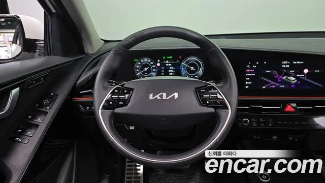 Kia Niro New — Фото автомобиля 19