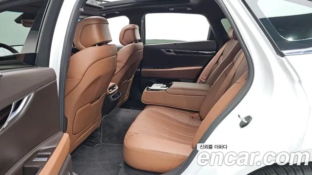 Genesis G80 Бензин 2.5 турбо 2WD — Фото автомобиля 12