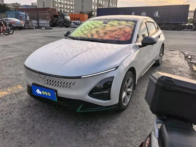 Фотография автомобиля — Wuling Starlight