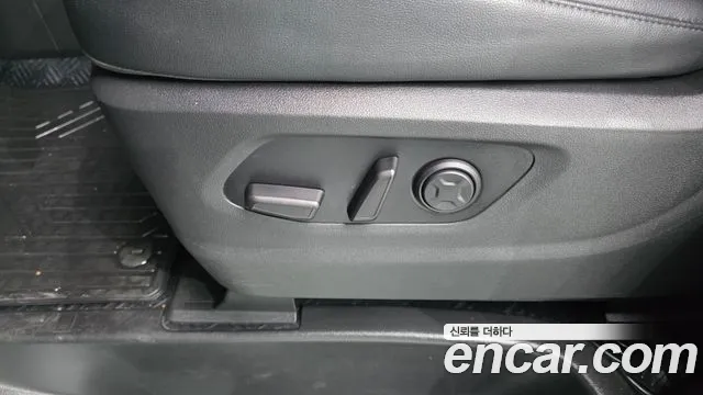 Hyundai Staria Staria Карго 5 мест — Фото автомобиля 28