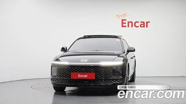 Hyundai Grandeur GN7 — Фото автомобиля 3