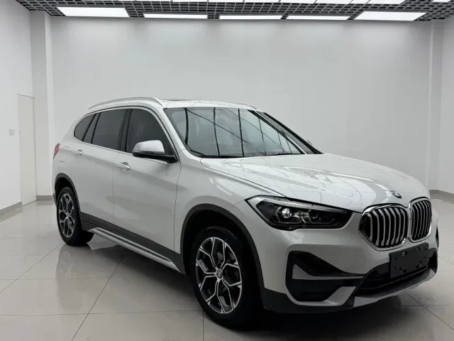 BMW X1 — Фото автомобиля 2