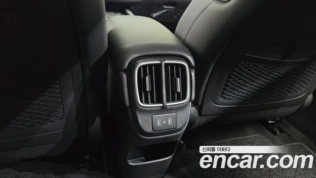 Hyundai Ioniq 6 — Фото автомобиля 29