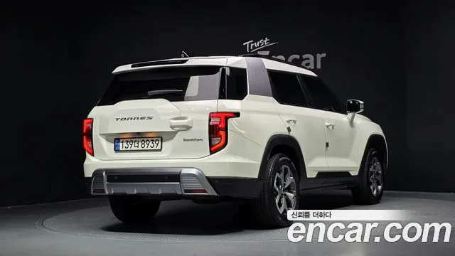 KG_Mobility_Ssangyong Torres Бензин 1.5 2WD — Фото автомобиля 2