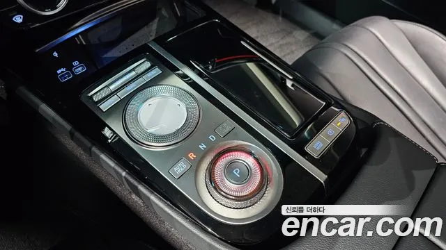 Genesis G80 Бензин 3.5 турбо AWD — Фото автомобиля 9
