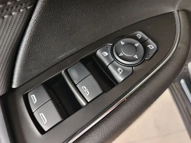 Buick Envision Plus — Фото автомобиля 7